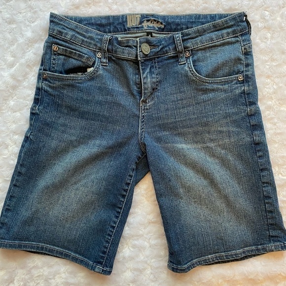 Kut From The Kloth Denim Jean Shorts Size 4 | Mid-Rise Casual - Picture 1 of 8
